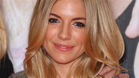 sienna miller biography.